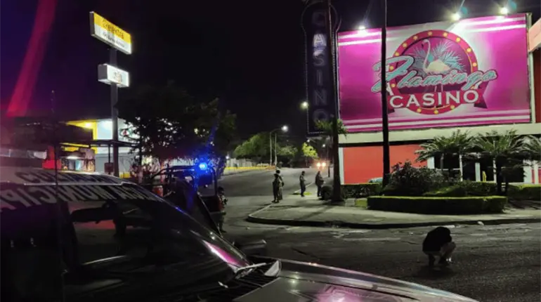 Atacan gasolinera y casino durante la madrugada en Sinaloa