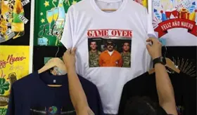 Joven en Per&uacute; crea camisetas de la captura de Maduro e impone moda