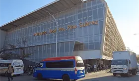 Celebran locatarios del &acute;Pino Su&aacute;rez&acute; reubicaci&oacute;n de ambulantes