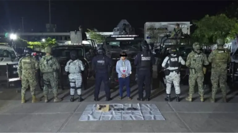 Capturan a dos presuntos narcomenudistas en Centro y Comalcalco