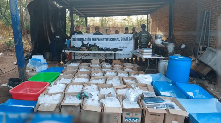 Personal naval desmantela laboratorio clandestino y bodega de drogas sint&eacute;ticas en Sinaloa