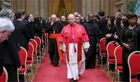 La "Guerra vuelve a estar de moda" advierte Le&oacute;n XIV