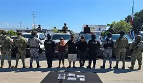 Por delitos contra la salud, capturan a tres en Villa El Cielo