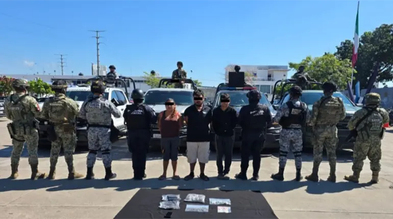 Por delitos contra la salud, capturan a tres en Villa El Cielo