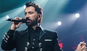 Operan de urgencia a Alejandro Fern&aacute;ndez por apendicitis