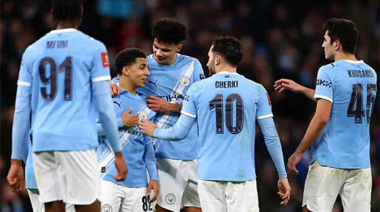 Manchester City golea 10-1 al Exeter City y avanza en la FA Cup