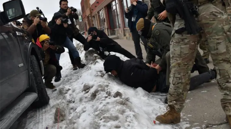 Van 100 mil visas revocadas, desde retorno de Trump: Departamento de Estado