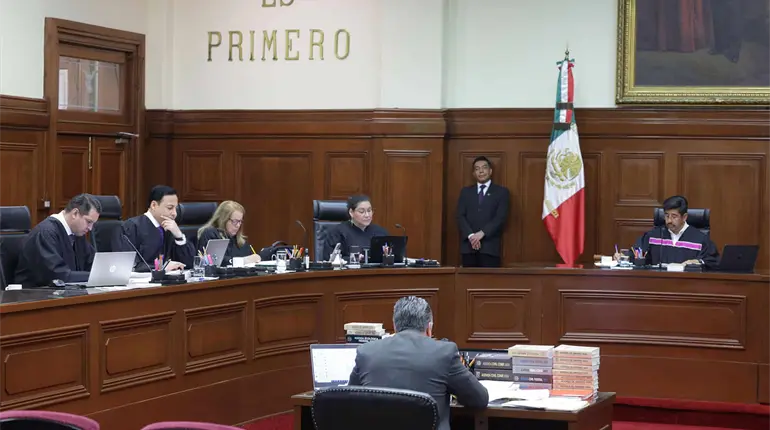 La SCJN avala decreto de extinci&oacute;n de m&aacute;s de 100 fideicomisos de AMLO