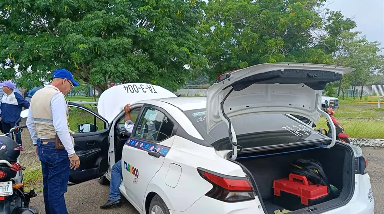 Inicia Semovi inspecci&oacute;n vehicular para canje de placa del transporte p&uacute;blico