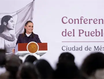 Felicita Sheinbaum a estudiante veracruzana finalista en el Mundial de Educación 2025