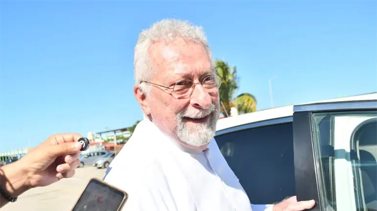 Liberan a rector de la Universidad de Campeche; proceso legal contin&uacute;a