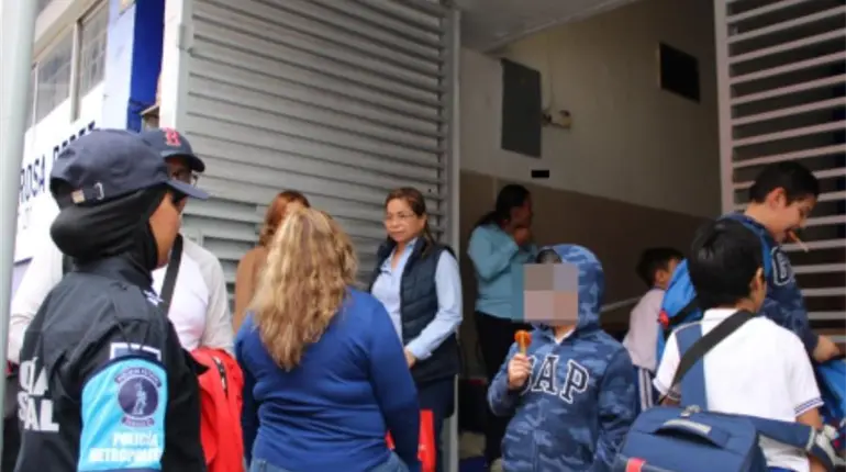 Implementa SSPC operativos afuera de escuelas mediante Polic&iacute;a Metropolitana en Villahermosa