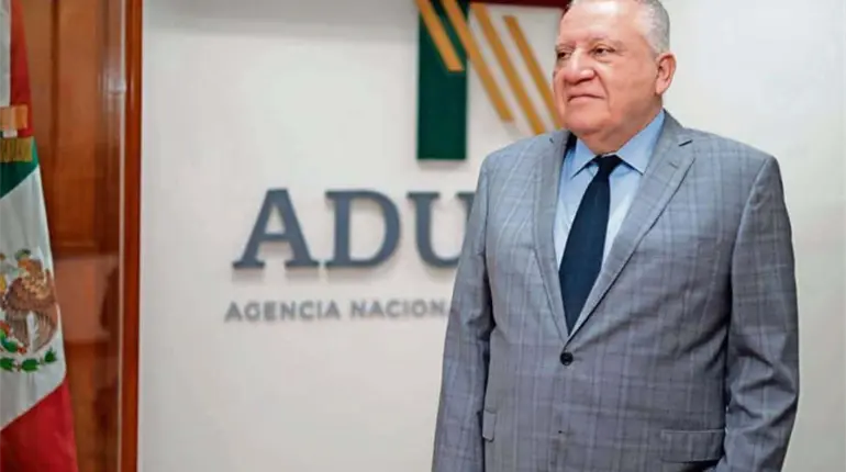Rechaza director de Aduanas en M&eacute;xico problemas de salud; "Me encuentro bien", dice tabasque&ntilde;o Rafael Mar&iacute;n