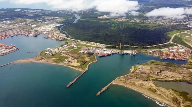 Marina cierra puertos de Tabasco por frente fr&iacute;o 28