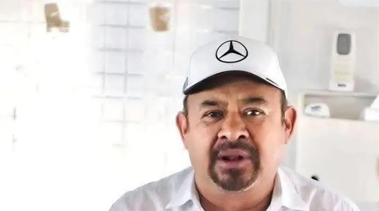 Tras detenci&oacute;n de polic&iacute;as, alcalde de Ocozocoautla, Chiapas pide licencia; Congreso designa sustituta