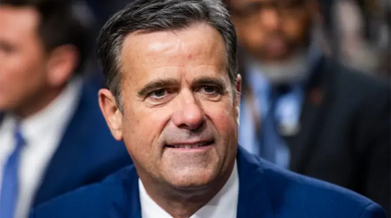 Delcy Rodr&iacute;guez se re&uacute;ne con director de la CIA para discutir la cooperaci&oacute;n entre ambos pa&iacute;ses