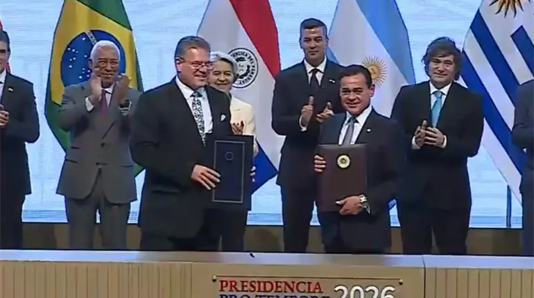 Firma entre la UE y Mercosur para zona libre de comercio es se&ntilde;al contundente ante aranceles: Von der Leyen