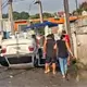 Coche termina con las llantas arriba tras accidente en la Villahermosa-La Isla