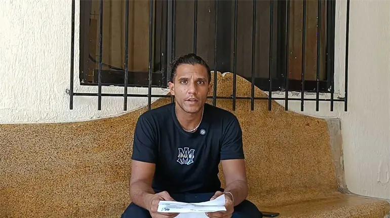 Venezolano varado en Villahermosa pide ayuda para regresar a su pa&iacute;s y adquirir sus medicamentos controlados