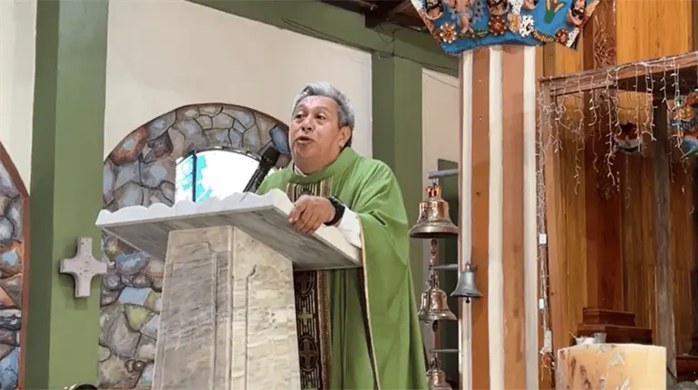 Aprendamos a ser gente de bien y ganarnos el pan dignamente: Padre tiktokero ante ejecuciones en Cupilco