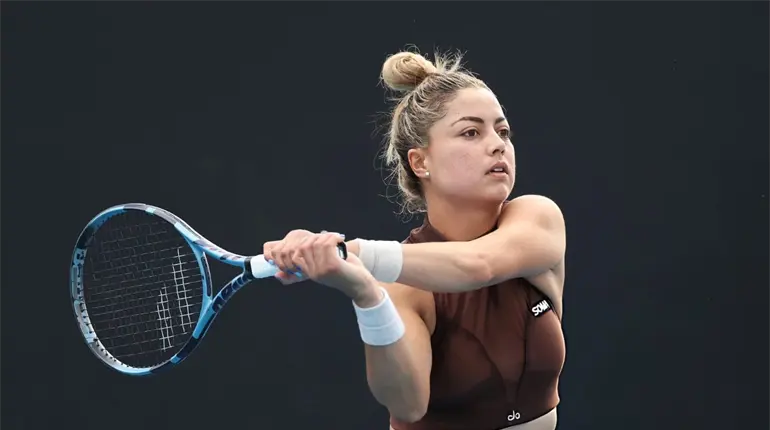 Renata Zaraz&uacute;a se despide del Abierto de Australia