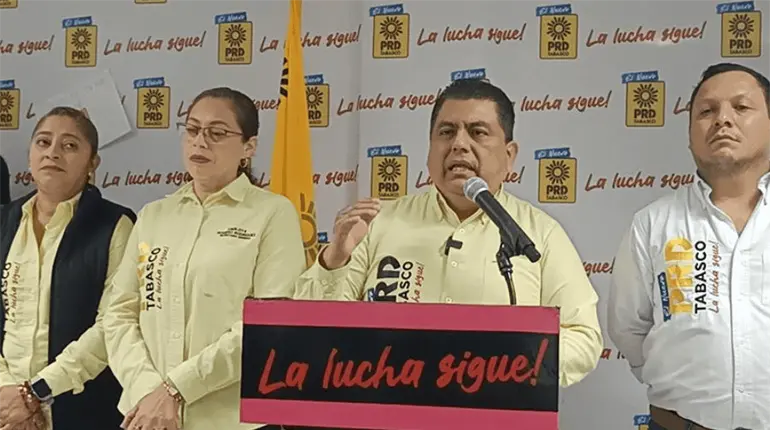 A 31 a&ntilde;os del desalojo de Plaza de Armas, PRD recrimina a Morena represi&oacute;n a ca&ntilde;eros, Tamultecos y en Tec de los R&iacute;os