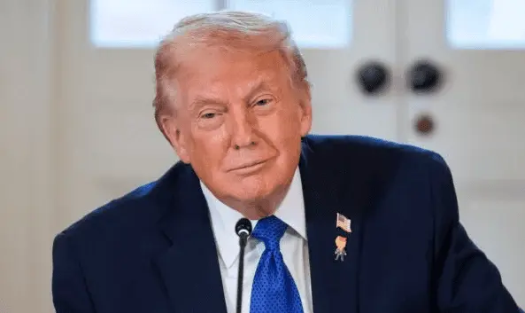 "No hay vuelta atr&aacute;s" sobre Groenlandia, asegura Trump