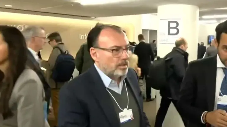 Luis Videgaray reaparece en Davos y confirma sociedad con el yerno de Trump