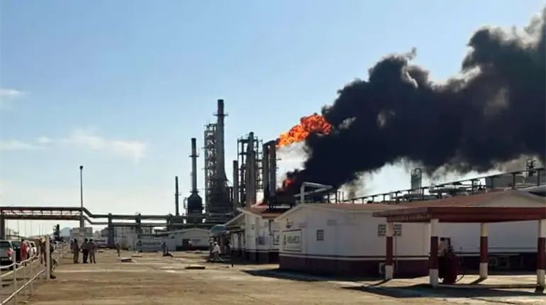 Nuevo incendio en la refiner&iacute;a de Salina Cruz causa alarma entre la poblaci&oacute;n