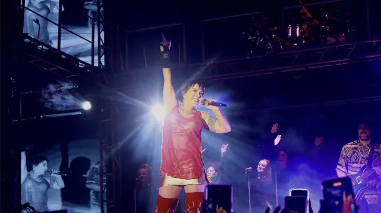 Alejandra Guzm&aacute;n revela que fue sometida a cirug&iacute;a de emergencia por osteoporosis severa