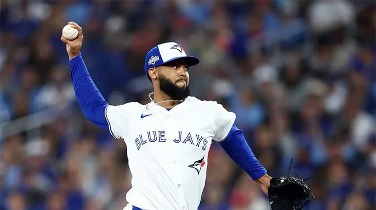 Seranthony Dom&iacute;nguez llega a White Sox por dos a&ntilde;os y 20 millones de d&oacute;lares