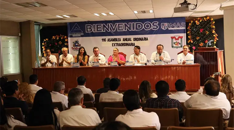 Reeligen a Susana Le&oacute;n para un periodo m&aacute;s en la CANACO Villahermosa