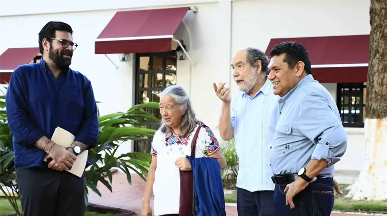 Museo La Venta tiene valor hist&oacute;rico y riqueza arqueol&oacute;gica: May tras reunirse con sobrino de Pellicer