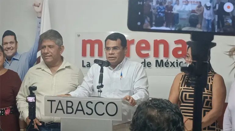 Desconoce Selv&aacute;n cu&aacute;ntos morenistas se han registrado por una coordinaci&oacute;n distrital federal en Tabasco