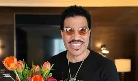 Lionel Richie en cuidados intensivos tras &uacute;ltimo concierto