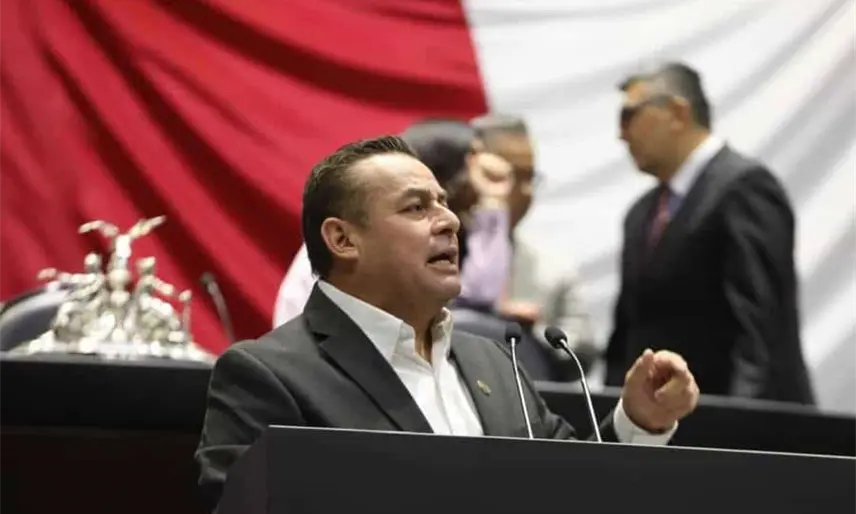 Exhorta Erubiel Alonso a autoridades que atiendan demandas del personal sanitario que se manifiestan en Villahermosa