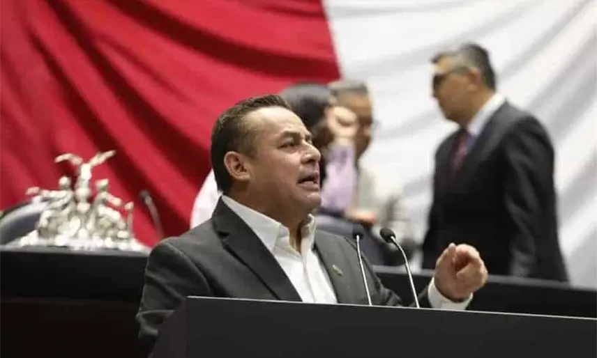 No transparentar peritaje a Nave 1 es para proteger a Daniel Casasús: Erubiel Alonso
