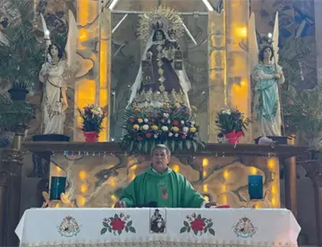 “¿Y si, sí?” Pide Padre Miguel Camacho a la feligresía confiar en Dios y ser positivos ante la vida