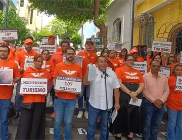 Erubiel Alonso presenta denuncia ante el OSFE por presunto desvío de recursos en la Feria Tabasco Erubiel Alonso presenta denuncia ante el OSFE por presunto desvío de recursos en la Feria Tabasco