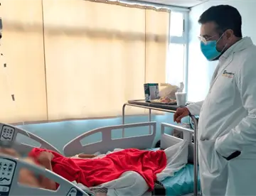 Reparan aire acondicionado del hospital Rovirosa