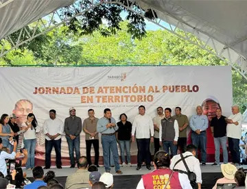 Insiste May en que sólo ciudadanos decidirán si “saqueadores” regresan al poder