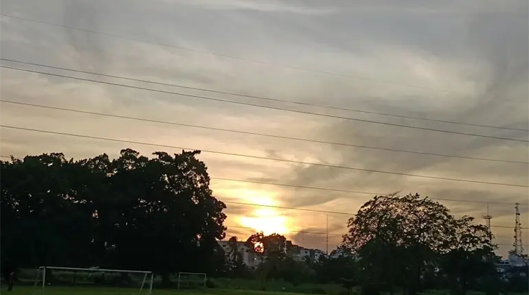 Ambiente caluroso y lluvias fuertes se pronostica este martes en Tabasco: SMN