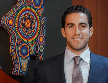 Gino Segura cuestiona si Quintana Roo debe decidirse fuera del estado, ¿En Tabasco? pregunta Gino Segura cuestiona si Quintana Roo debe decidirse fuera del estado, ¿En Tabasco? pregunta