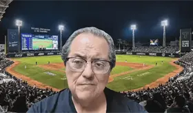 Acusa Andrade a Javier May de regalar boletos de la Serie del Rey para sentarse en las gradas y evitar abucheos