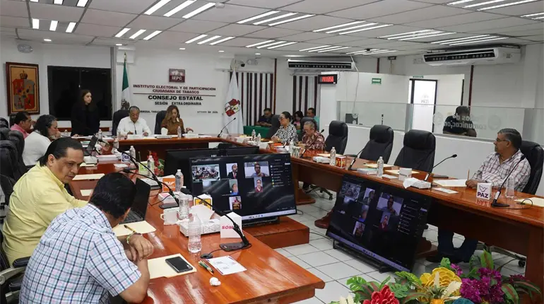 Funcionarios electorales tienen que ser "imparciales": Obispo tras difusi&oacute;n de propaganda de Casas&uacute;s