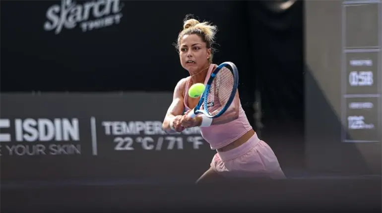 La mexicana Renata Zaraz&uacute;a qued&oacute; eliminada en la primera ronda del Abierto WTA de Guadalajara