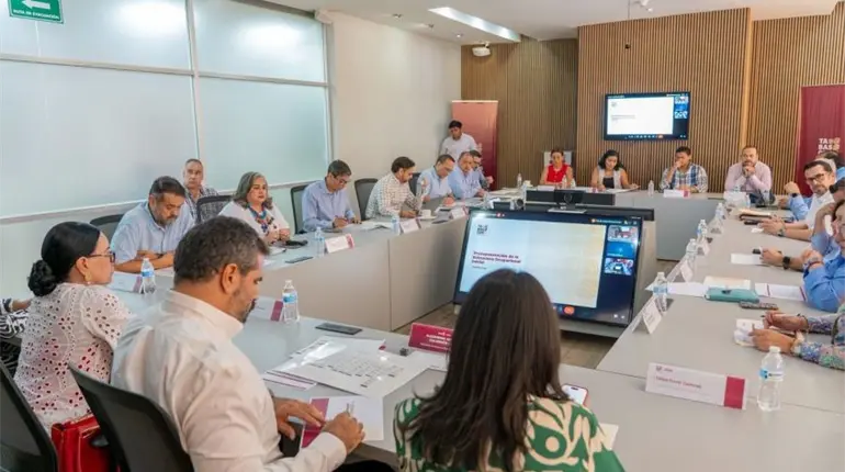 Supervisa SETAB avances del plan educativo e infraestructura de la Universidad de la Salud