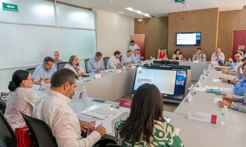 Supervisa SETAB avances del plan educativo e infraestructura de la Universidad de la Salud