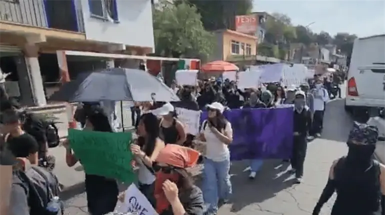 Marchan en Morelos para exigir justicia por la estudiante de intercambio Claudia Tacoronte