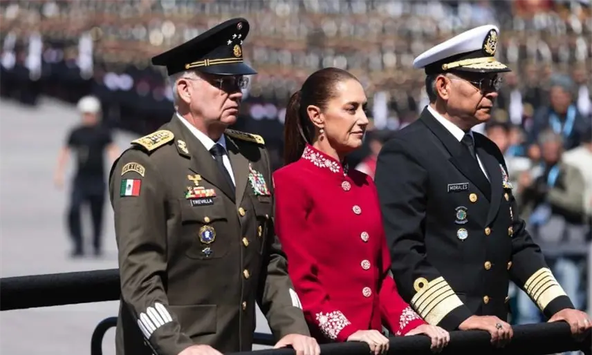 "México no se arrodilla, ni se vende", sentencia Sheinbaum durante desfile militar